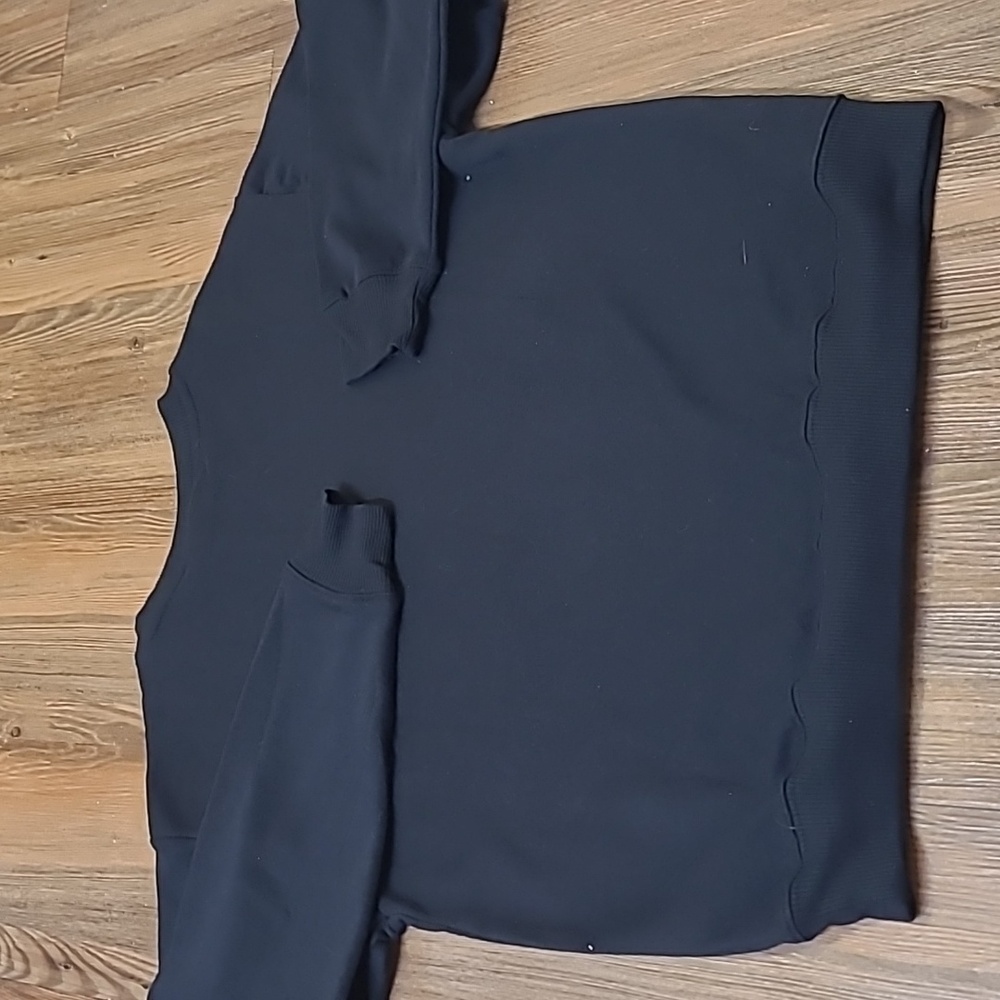 Peanuts Black Apparel Tag for women zise m used good condition.‎ - Picture 8 of 15
